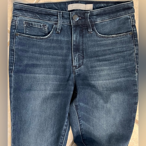 💕Athleta Dark Blue Sculptek Skinny Jeans - Picture 3 of 9